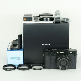[美品 | シャッター数2,900回｜別売付属品多数] FUJIFILM X100VI [ブラック] | コンパクトデジタルカメラ