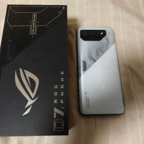 ASUS ROG Phone 7 16GB 512GB ホワイト 国内版