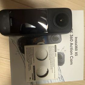 Insta360 8K アクションカメラ 本体 レンズ付き