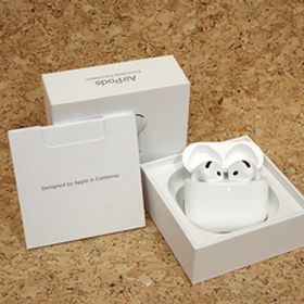 【中古 良品】Apple 純正 AirPods 4 アクティブノイズキャンセリング搭載モデル MXP93J/A 本体 ワイヤレス イヤホン(QLA1207-1)
