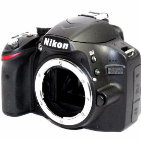 【中古】【非常に良い】Nikon デジタル一眼レフカメラ D3200 ボディー ブラック D3200BK