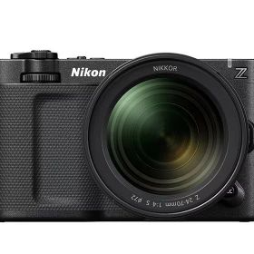 NIKON デジタル一眼カメラ ZR 24-70 レンズキット