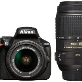 【中古】 Nikon デジタル一眼レフカメラ D5500 ダブルズームキット ブラック 2416万画素 3.2型液晶 タッチパネルD5500WZBK