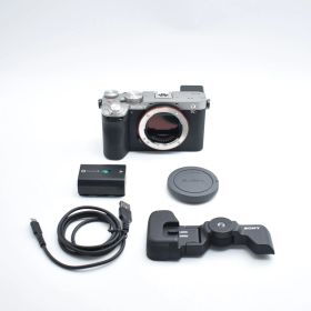 B#11683 SONY(ソニー) フルサイズ ミラーレス一眼カメラ α7CR ボディ(レンズなし) シルバー ILCE-7CR S