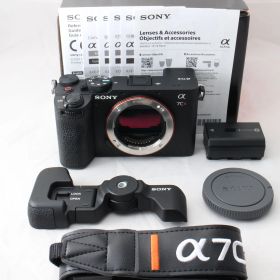 ☆新品級☆ SONY ソニー フルサイズ ミラーレス一眼カメラ α7CR ボディ ブラック ILCE-7CR B 海外仕様機・Over seas model #4774