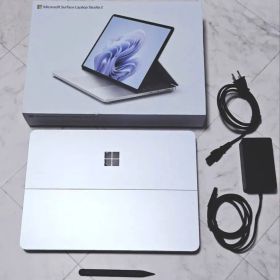 美品）Microsoft Surface Laptop Studio 2