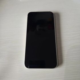 Apple iPhone 13 ホワイト 本体