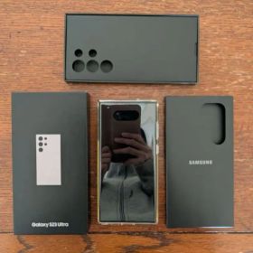 【極美品】Galaxy S23 Ultra 256GB（SIMフリー）