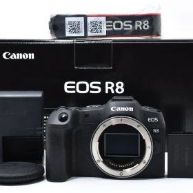 ショット数1000回以下 極上美品 Canon EOS R8 ボディ 元箱付き ARYM5766#1648