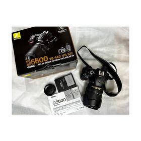 Nikon デジタル一眼レフカメラ D5600 18-140 VR レンズキット ブラック D5600LK18-140BK