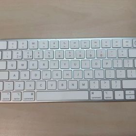 Apple Magic Keyboard Touch ID搭載 UK配列
