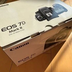 Canon EOS 7D Mark II デジタル一眼レフカメラ