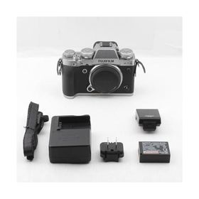 富士フイルム(FUJIFILM) ミラーレス一眼カメラ X-T3ボディ シルバー X-T3-S