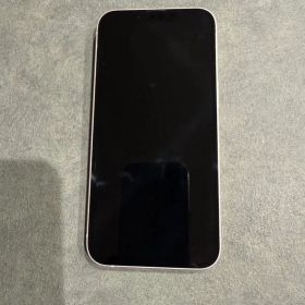 iPhone 13 256GBスターライト本体のみ