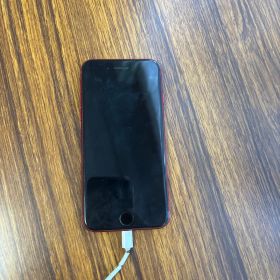 Apple iPhone SE (第2世代) 赤