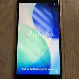 iPhone SE2 128GB バッテリー72%