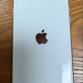 Apple iPhone SE (第2世代) ホワイト