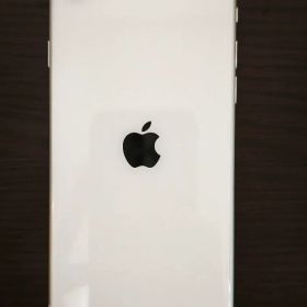 Apple iPhone SE (第2世代) スターライト