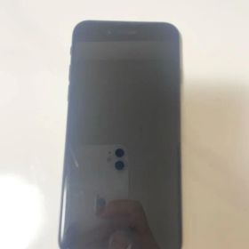 iPhone SE (第2世代) 64GB SIMフリー バッテリー82%