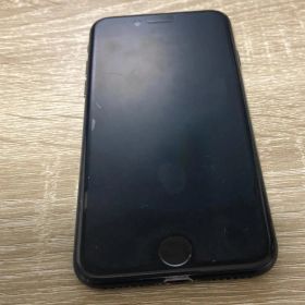 iPhoneSE2 128GB 傷あり バッテリー弱し