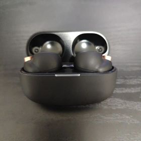 WF-1000XM4 ブラック