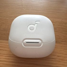 Anker soundcore Liberty 4 NC 箱、取説あり