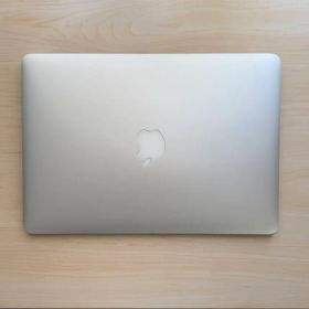 MacBook Air 2017 13インチ