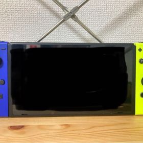 ☆大人気 Nintendo SWITCH 2018年製 HAC-001 本体のみ