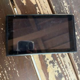 Nintendo Switch 本体