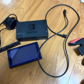 Nintendo Switch 本体 傷あり