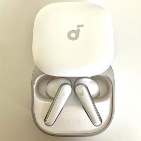 Anker Soundcore Liberty 5 ホワイト