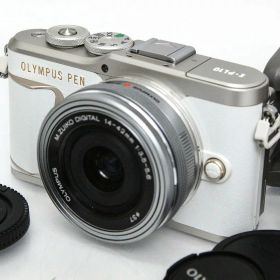 【中古】【美品】オリンパス OLYMPUS PEN E-PL10 14-42mm EZレンズキット [ホワイト] CA01-R3963-3V1B マイクロフォーサーズ 手ブレ補正 標準ズーム レンズ付き セット 中古