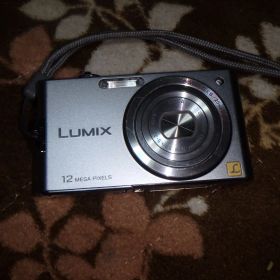 動作品 パナソニック DMC-FX60 LUMIX デジタルカメラ 難