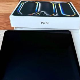 iPad Pro M4 13インチ Wi-Fiモデル 256GB ブラック