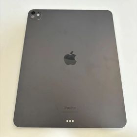 ★ 【美品】iPad Pro 13インチ M4 256GB スペースブラック 充電器付 最新モデル