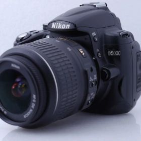 Nikon D5000 レンズキット 完動品