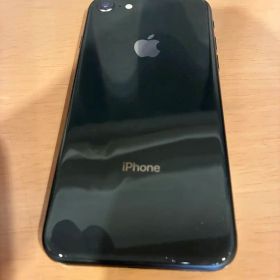 美品Apple iPhone 8 スペースグレー 本体 64GB バッテリー87