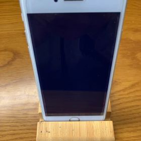 Apple iPhone8 64GB バッテリー100%