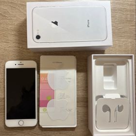 iPhone 8 64gb シルバー