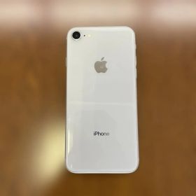 Apple iPhone 8 シルバー64GB