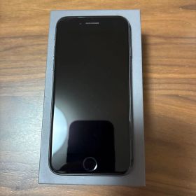 【美品】Apple iPhone 8 64GB スペースグレイ