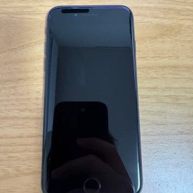 Apple iPhone 8 64GB 本体