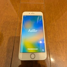 256GB iPhone 8 Silver SIMフリー 動作確認済み
