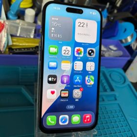 あ*け様 動作確認済み iPhone 15 128GB バッテリー88%