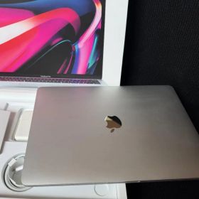 MacBook Pro M2 シルバー 16GB / 256GB