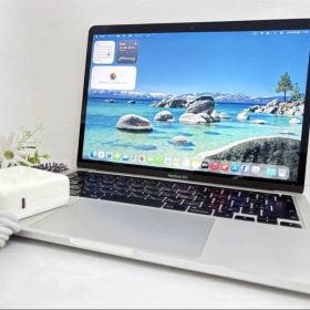 Macbook Pro 2022 13インチ M2 Windows 11 Pro