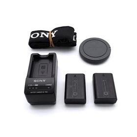 SONY(ソニー) APS-C ミラーレス一眼カメラ α6400 ボディ(レンズなし) ブラック ILCE-6400 B