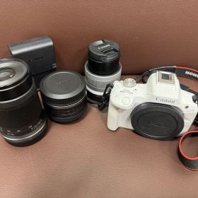Canon EOS R50ホワイト ズームレンズキット RF50㎜f1.8付き