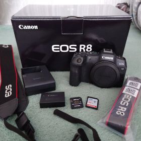 【ミラーレス一眼】Canon EOS R8 ボディのみ【オーバーホール済】
