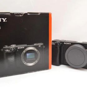 ✨美品✨ SONY α6400 ミラーレス一眼 カメラ
